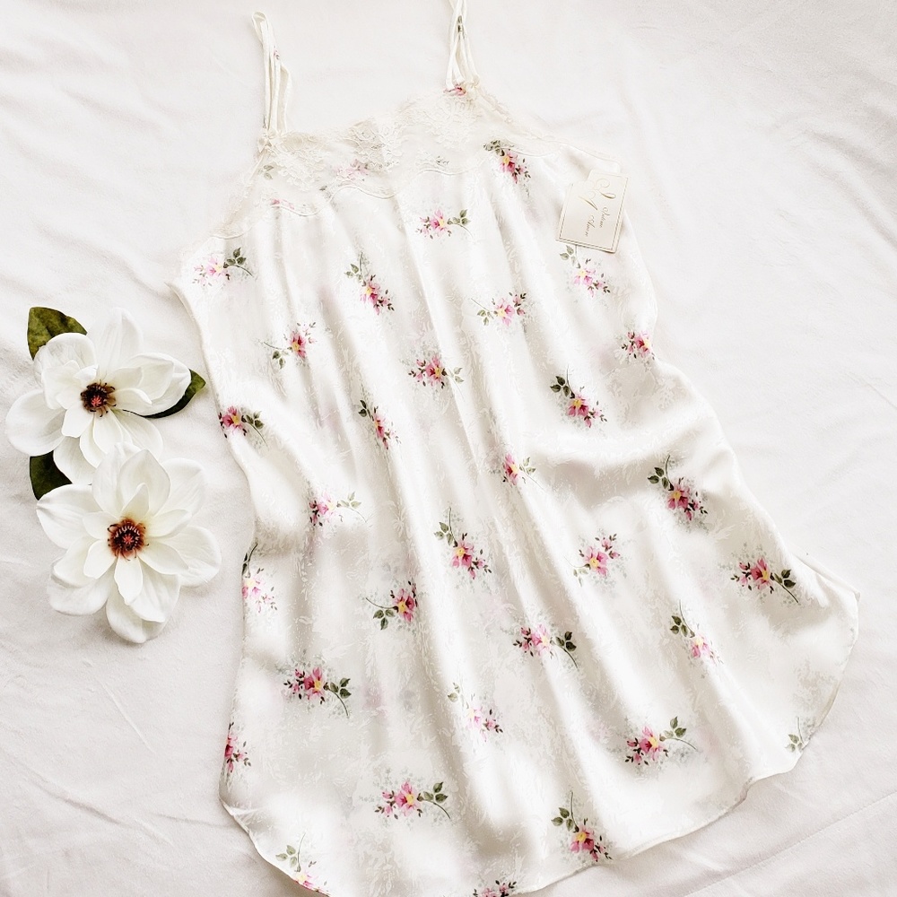 NWT Intimo Amore Nightwear